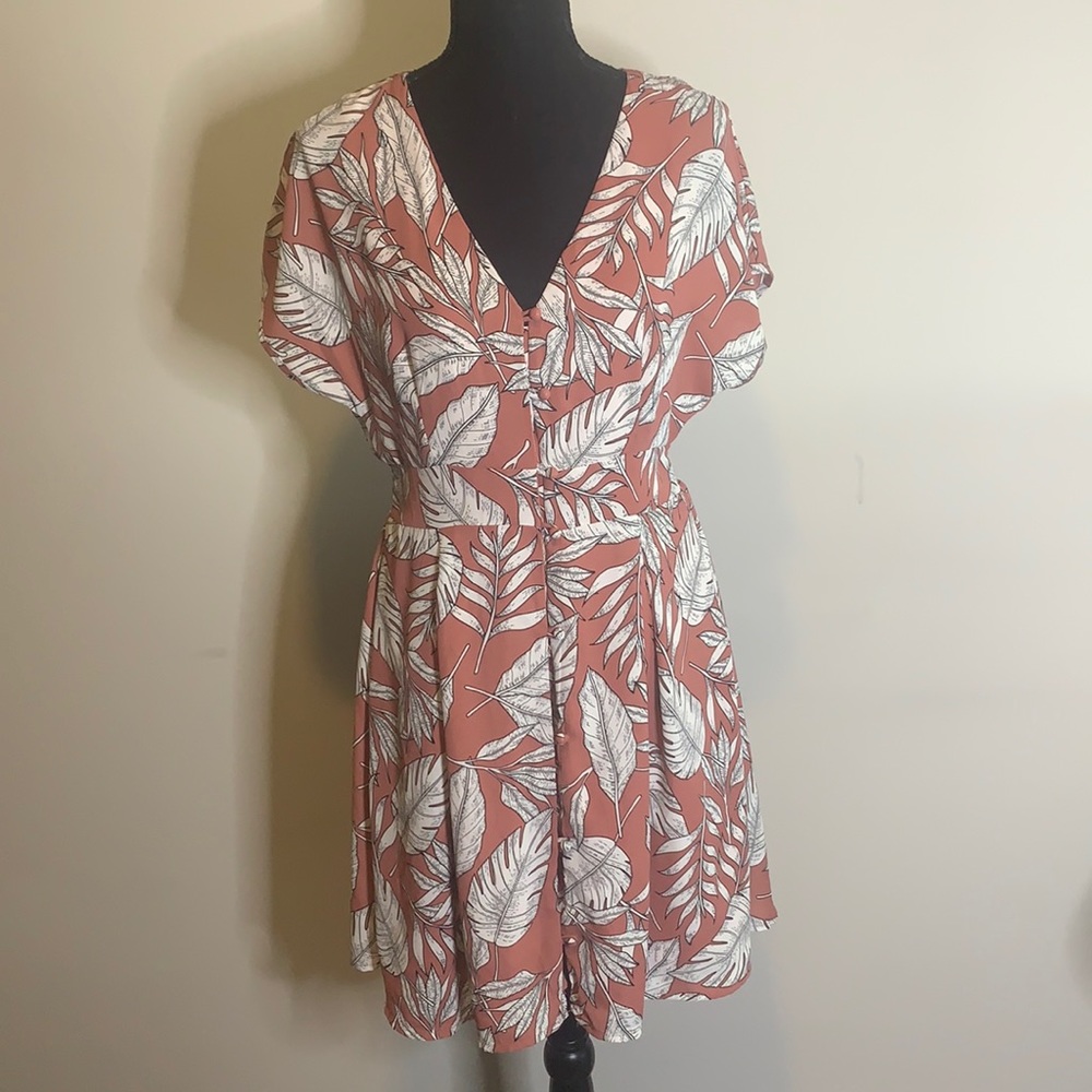 NWOT salmon short sleeved dress